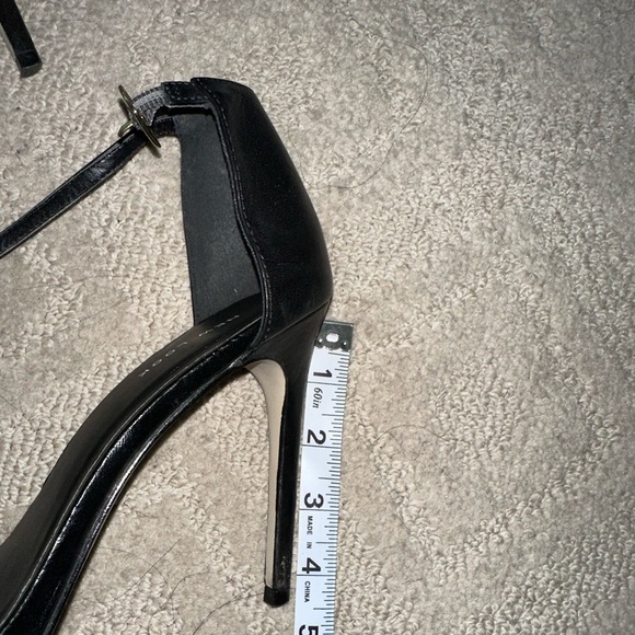 Sleek Blk Sandal - 8UK/42 EU (fits like US10) - Picture 4 of 6